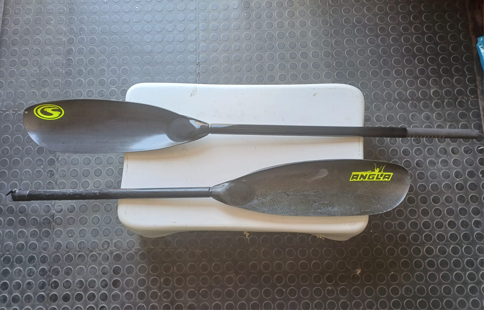 Angla Fiberglass Blade split Paddle